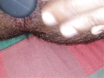 Sri lankan wife give hand and blow job to husband with dildo